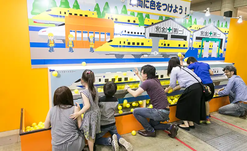 ドクターイエローに色を付けよう!